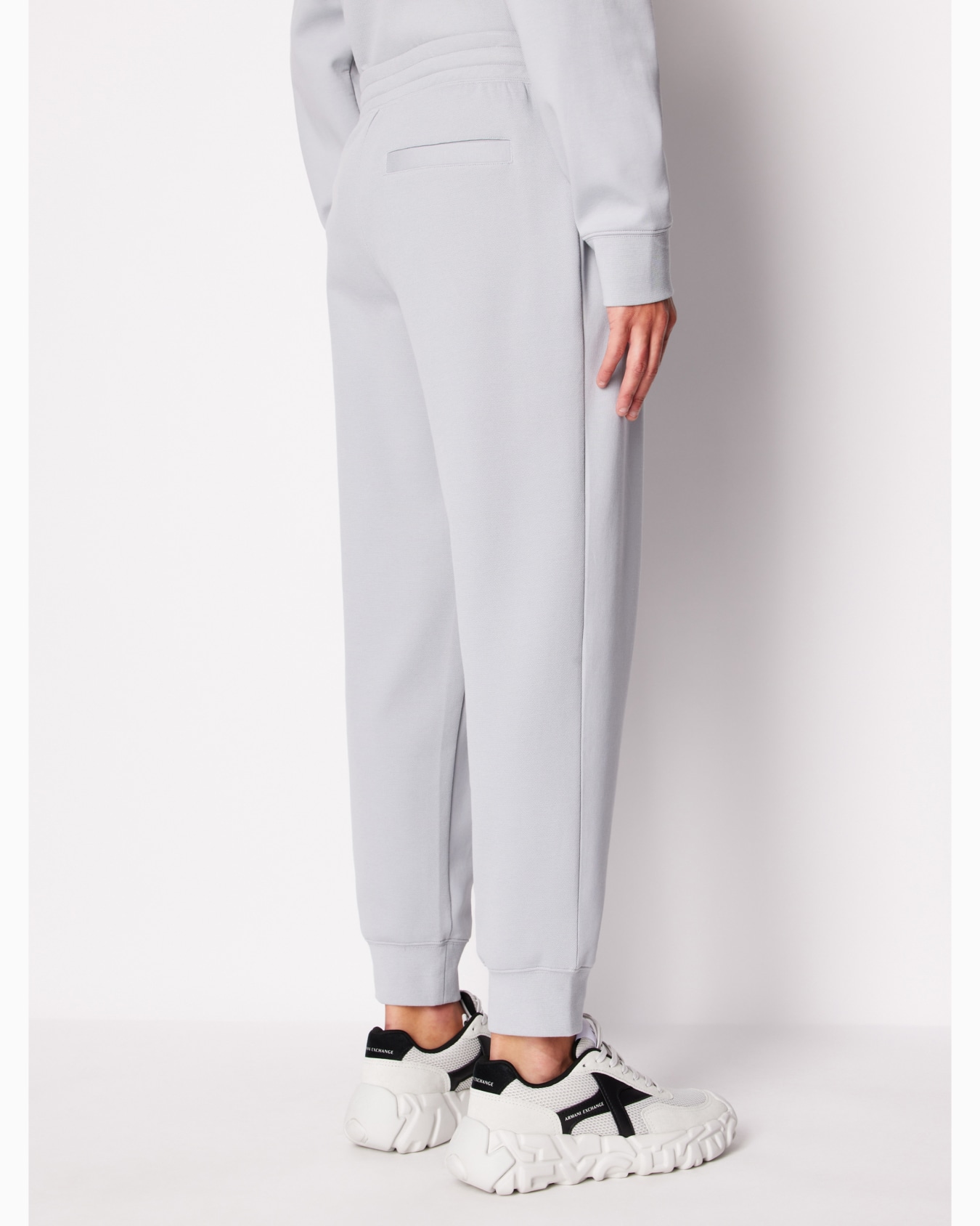 Soft yarn jogger pants with logo Diapositiva 2