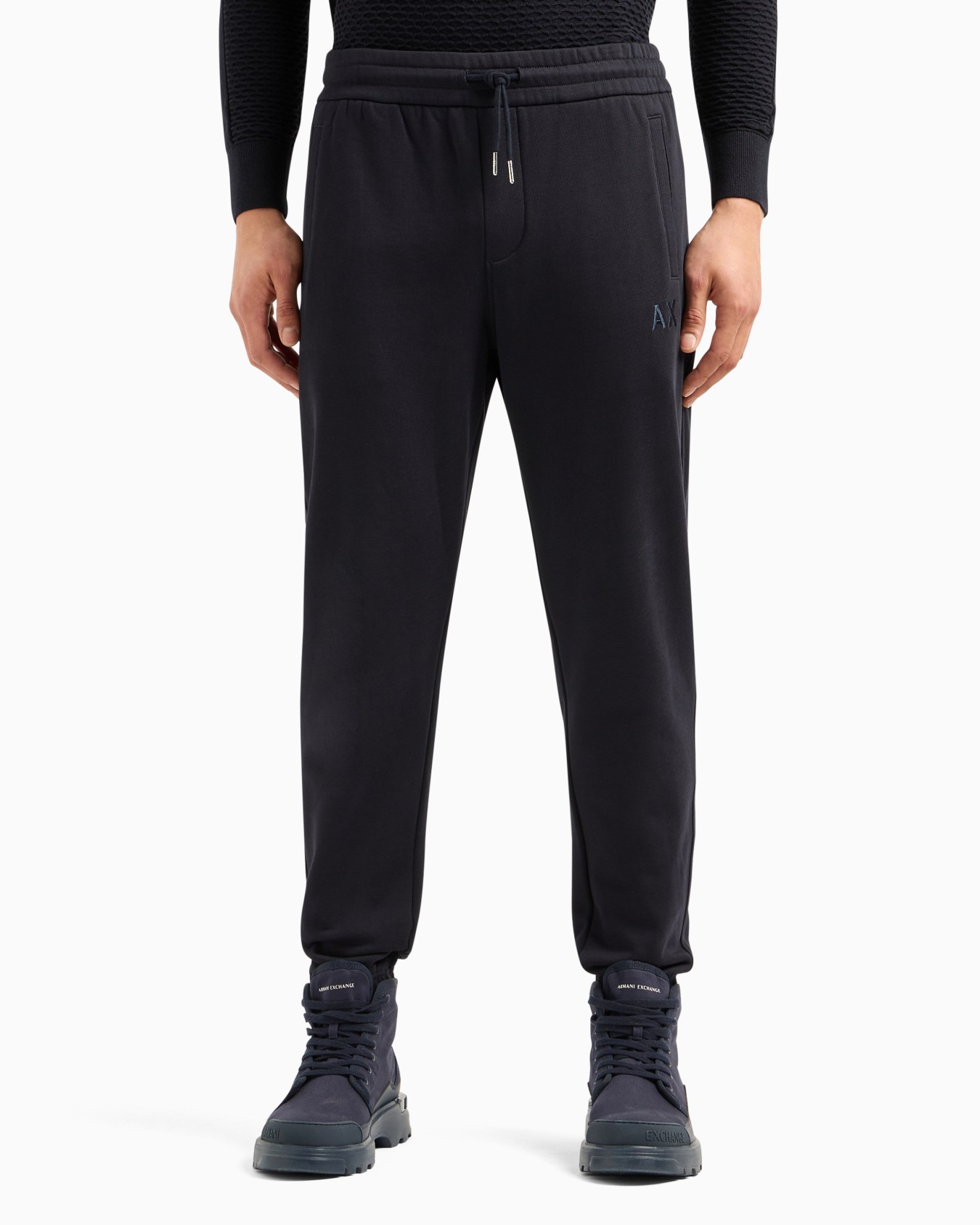 Soft yarn jogger pants with logo Diapositiva 1