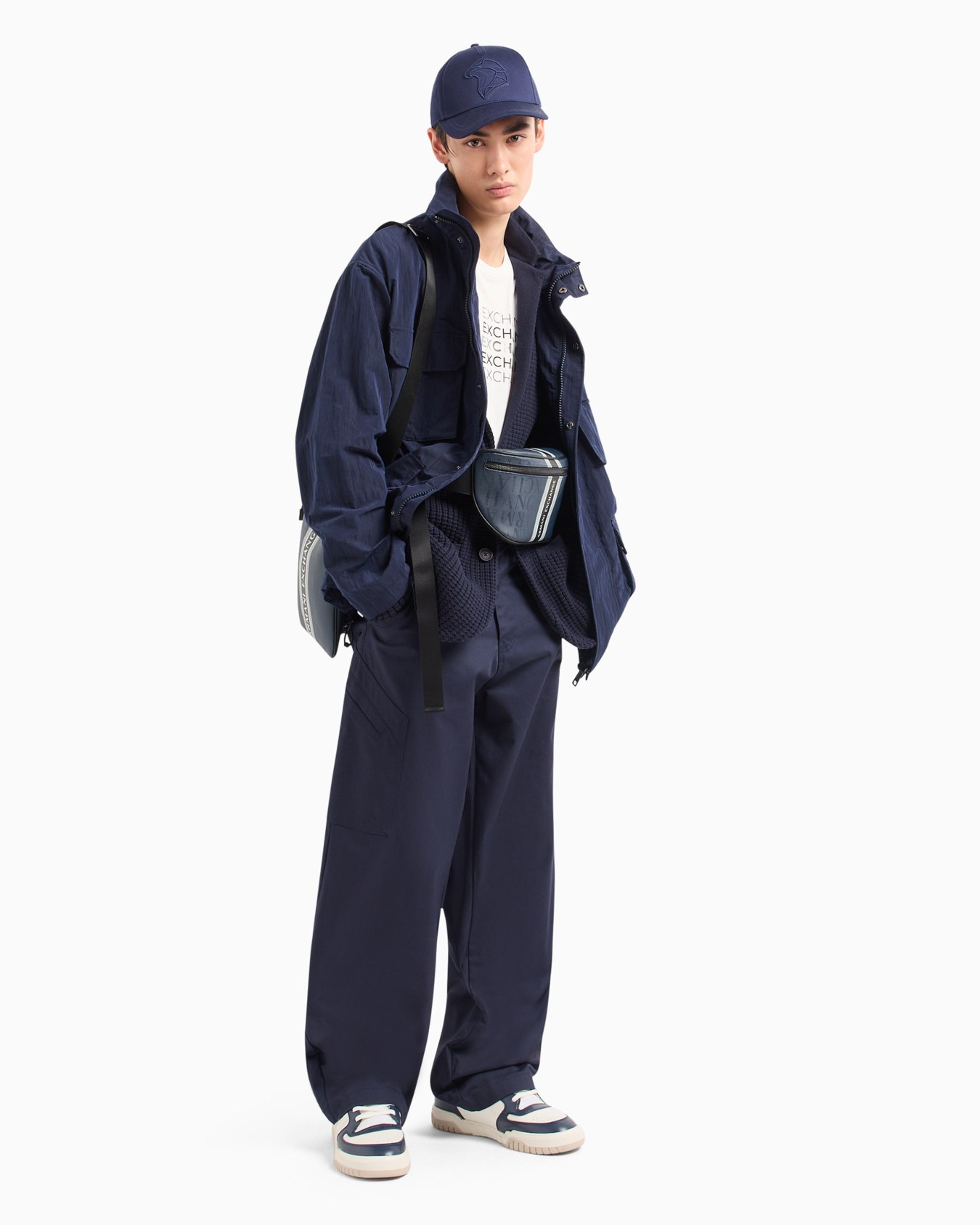 AXロゴ 半袖クルーネックTシャツ スライドする 3