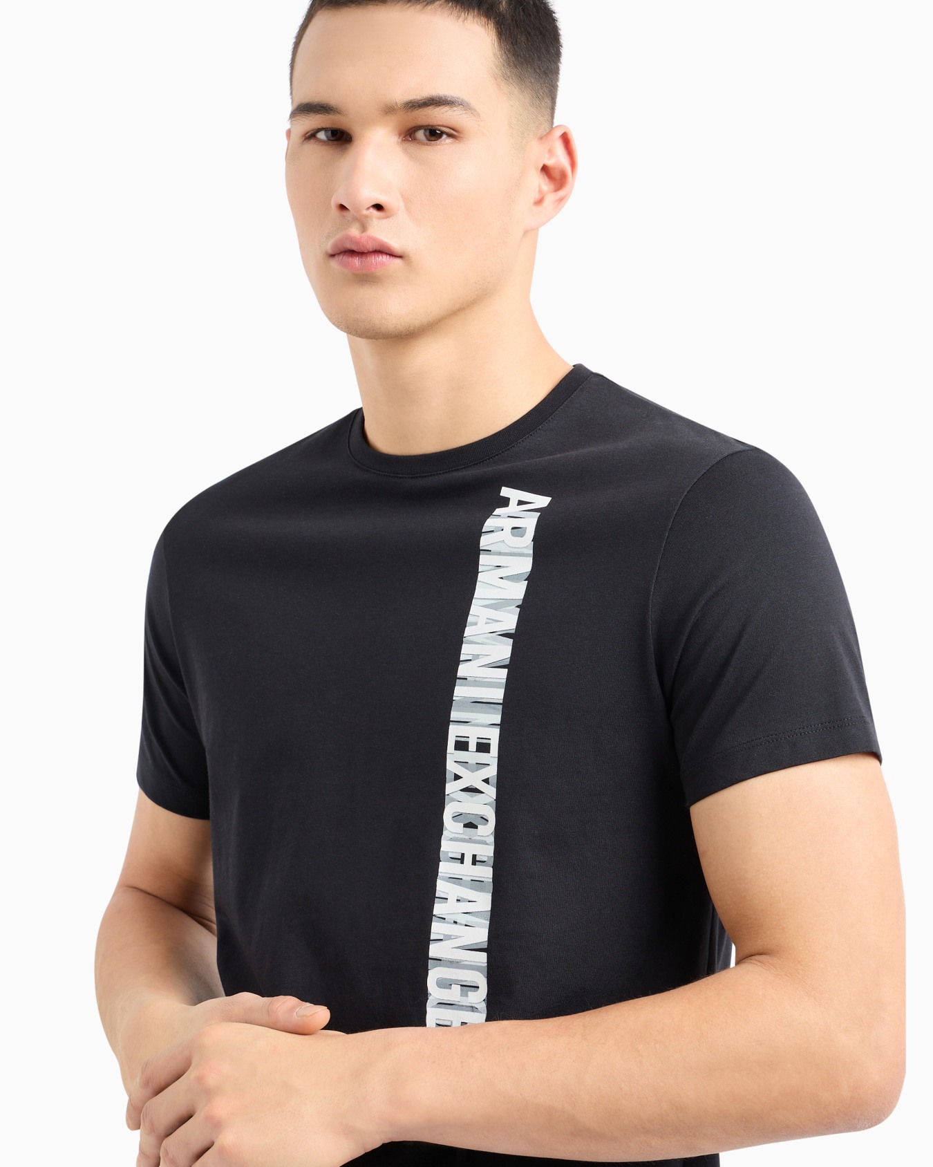 AXロゴ　半袖クルーネックTシャツ スライドする 4