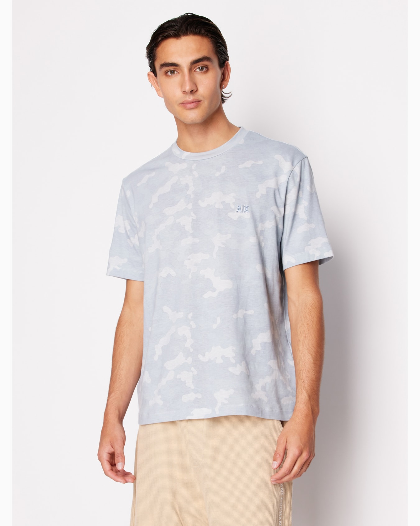Relaxed fit T-shirt with round neck and logo Diapositiva 1