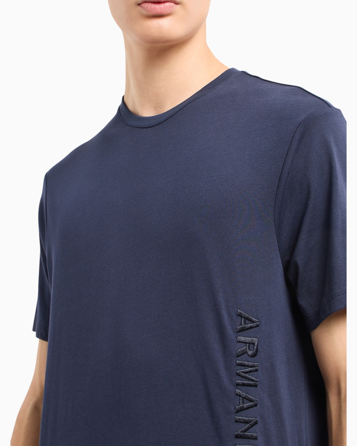 Regular fit T-shirt with logo  Diapositiva 4