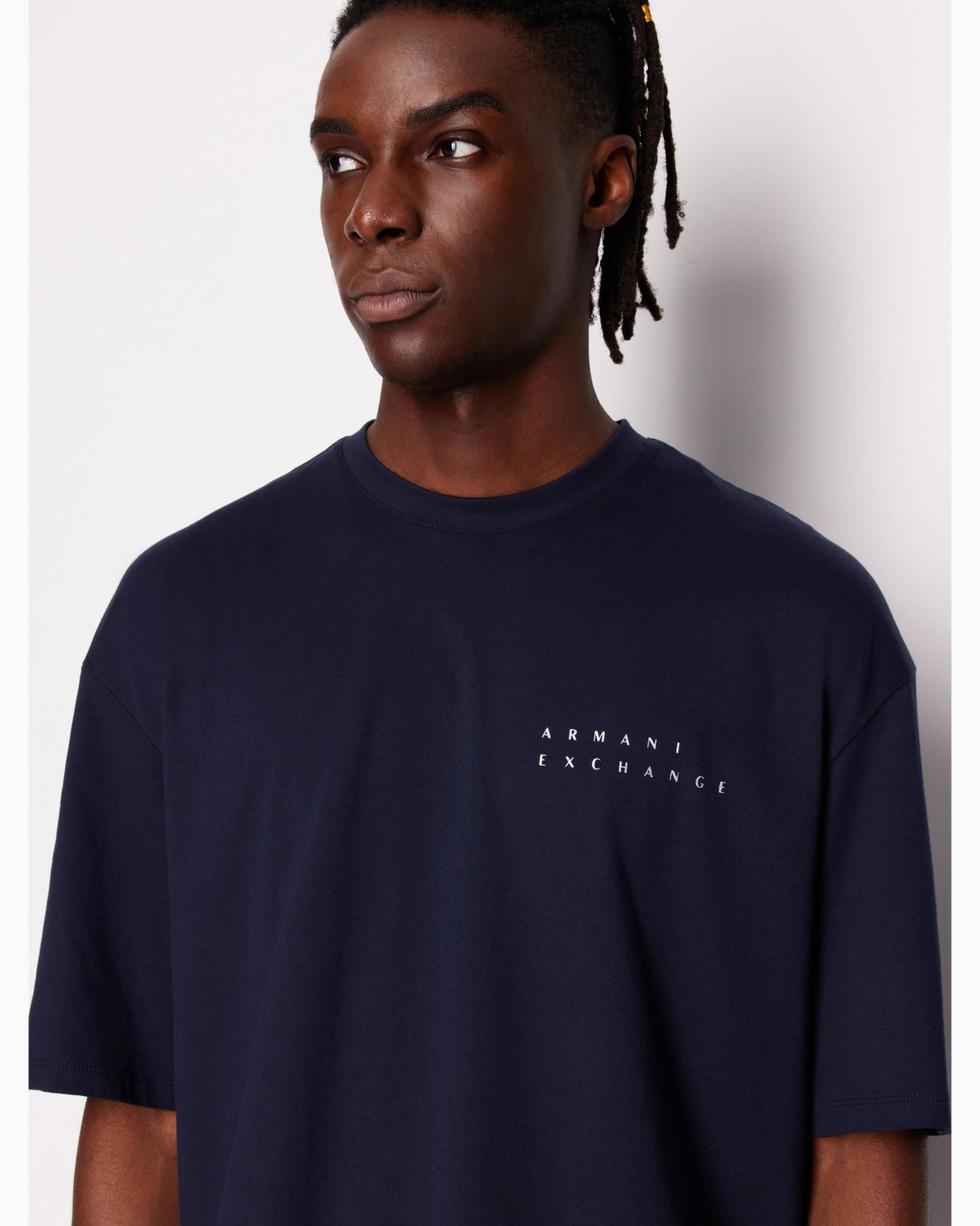 Relaxed fit T-shirt with round neck and logo Slide 4