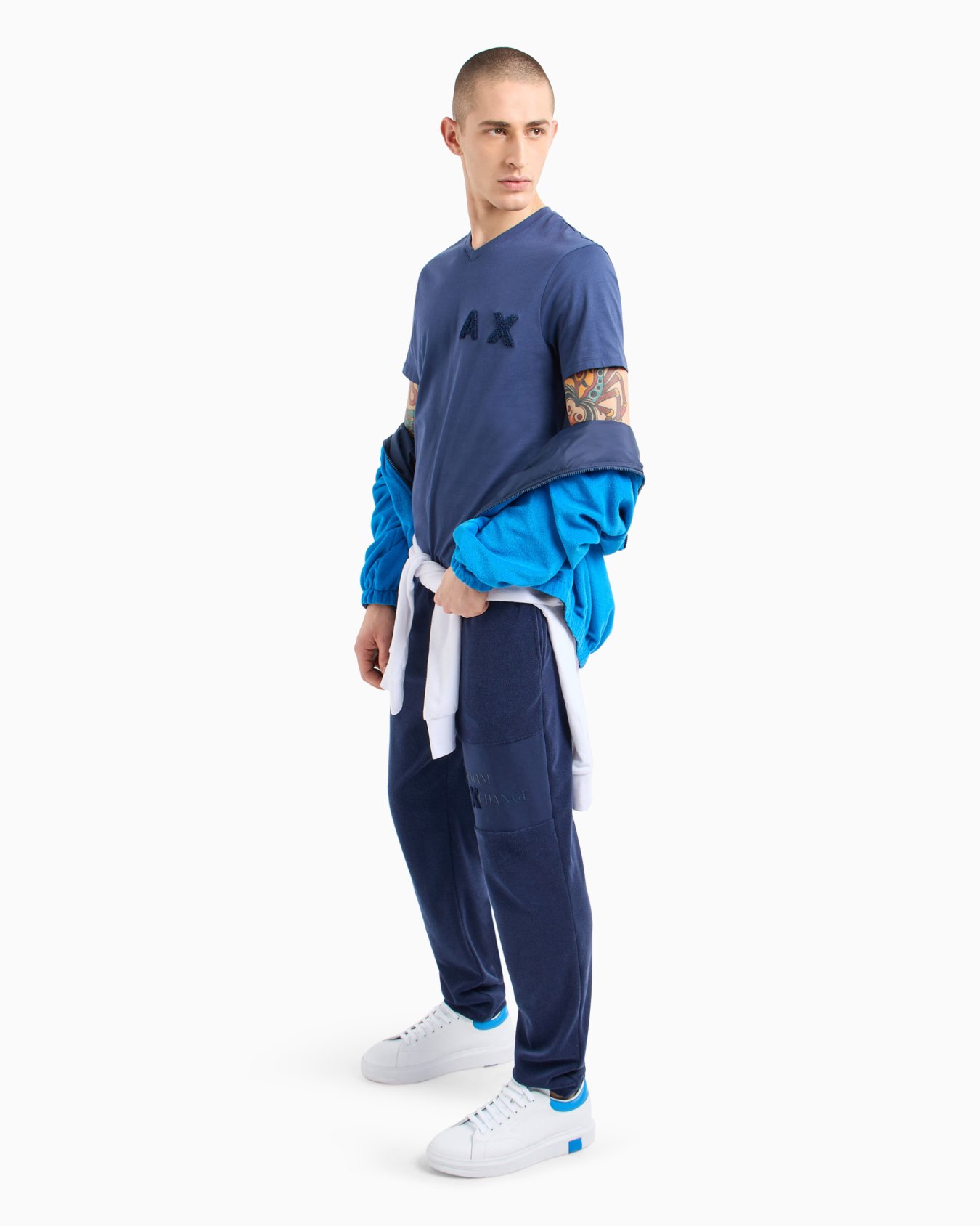 Regular fit T-shirt with logo  Diapositiva 3