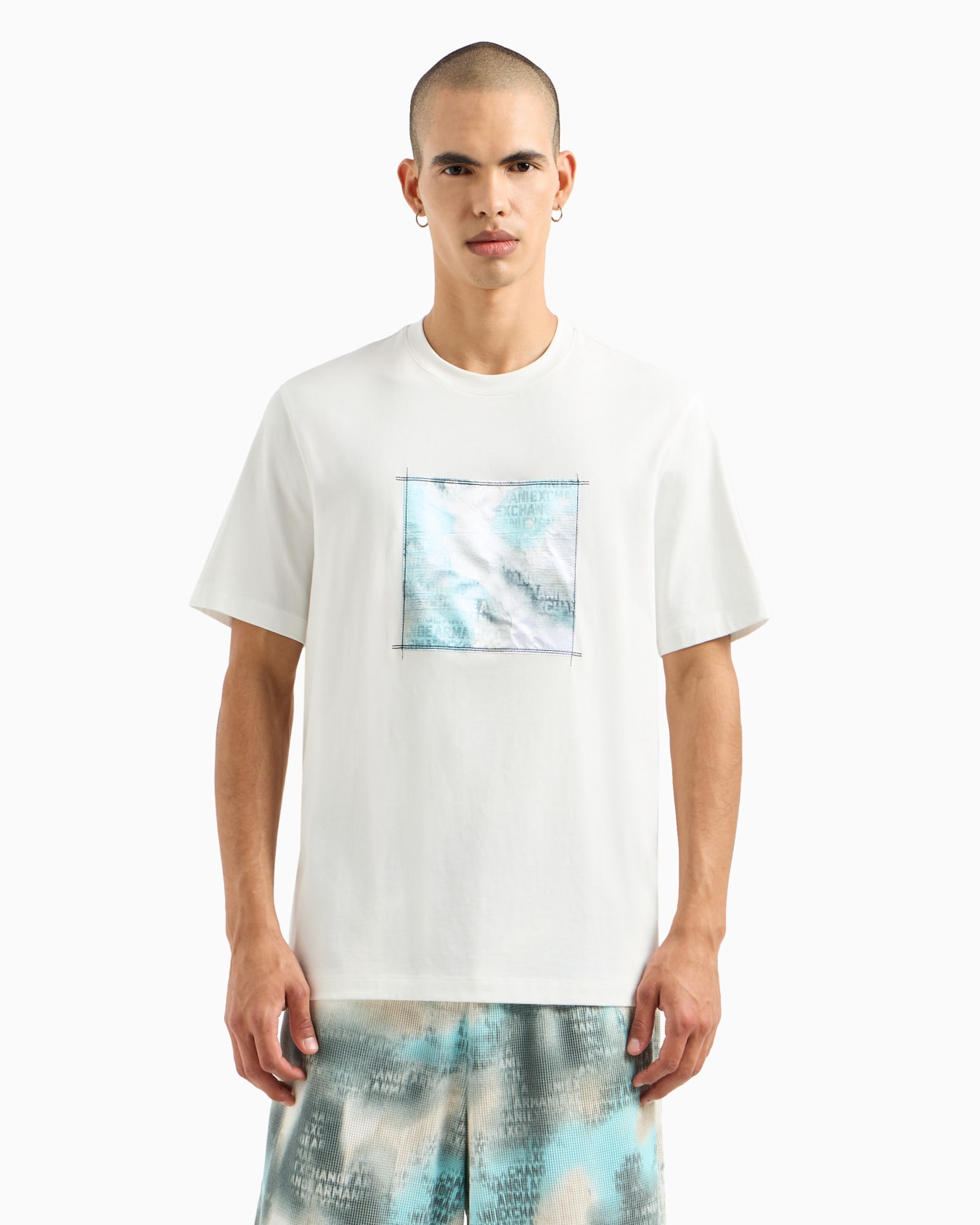 Regular fit T-shirt with logo  Diapositiva 1