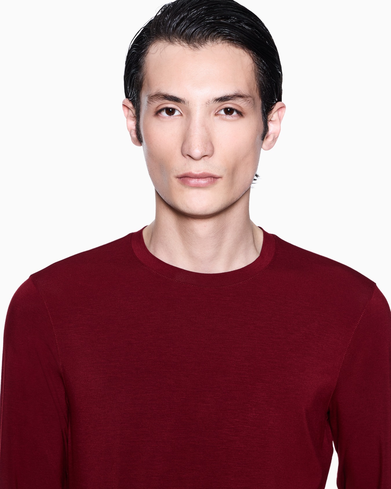 Stretch viscose jersey jumper with crew neck and long sleeves Slide 4