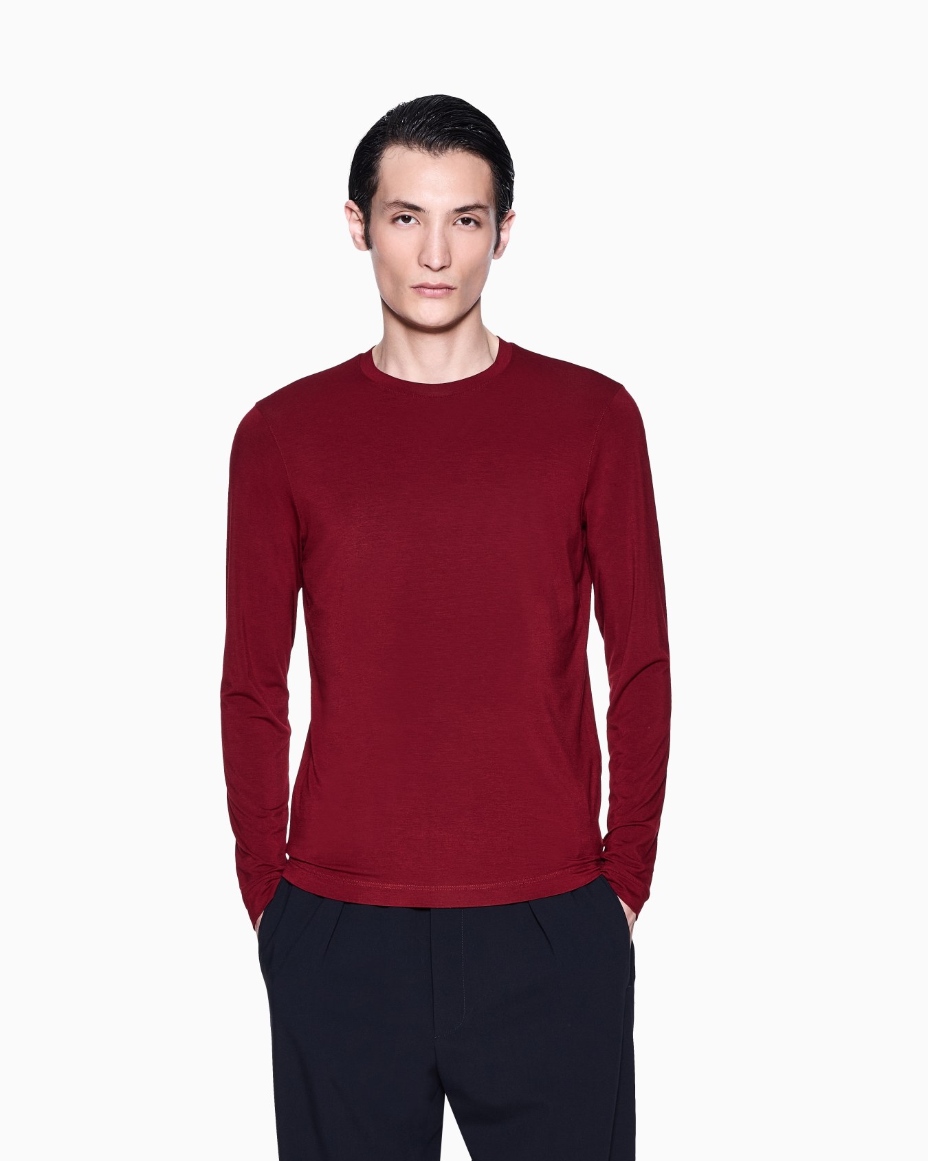 Stretch viscose jersey jumper with crew neck and long sleeves Slide 3