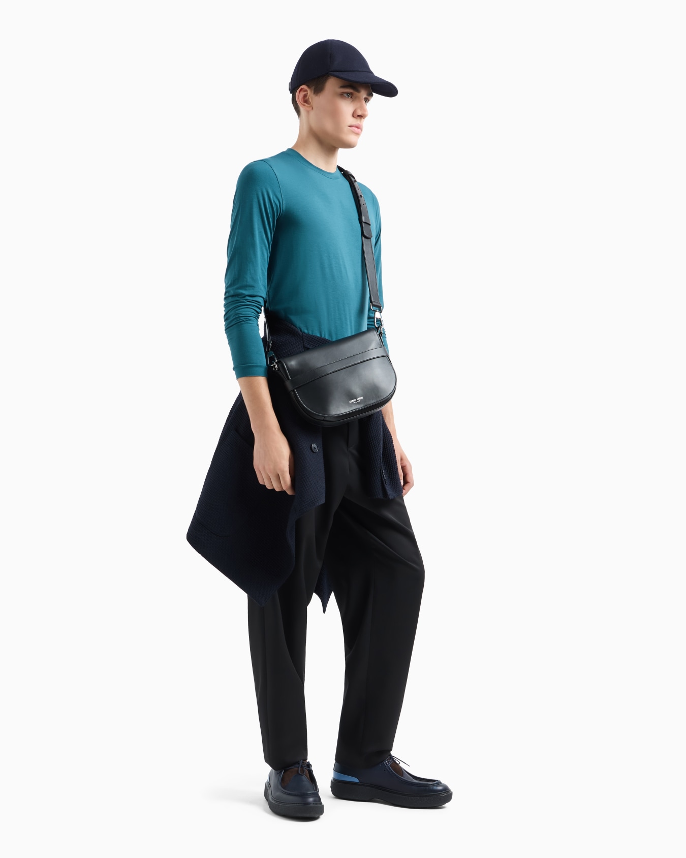 Stretch viscose jersey jumper with crew neck and long sleeves Slide 3
