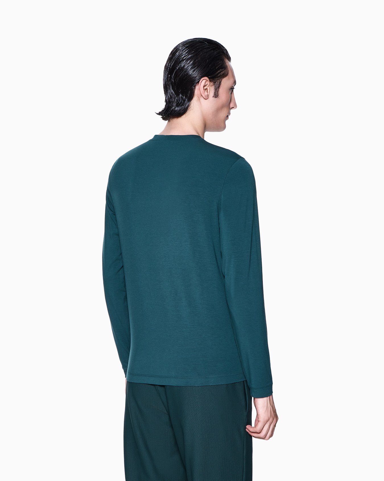 Stretch viscose jersey jumper with crew neck and long sleeves Slide 2