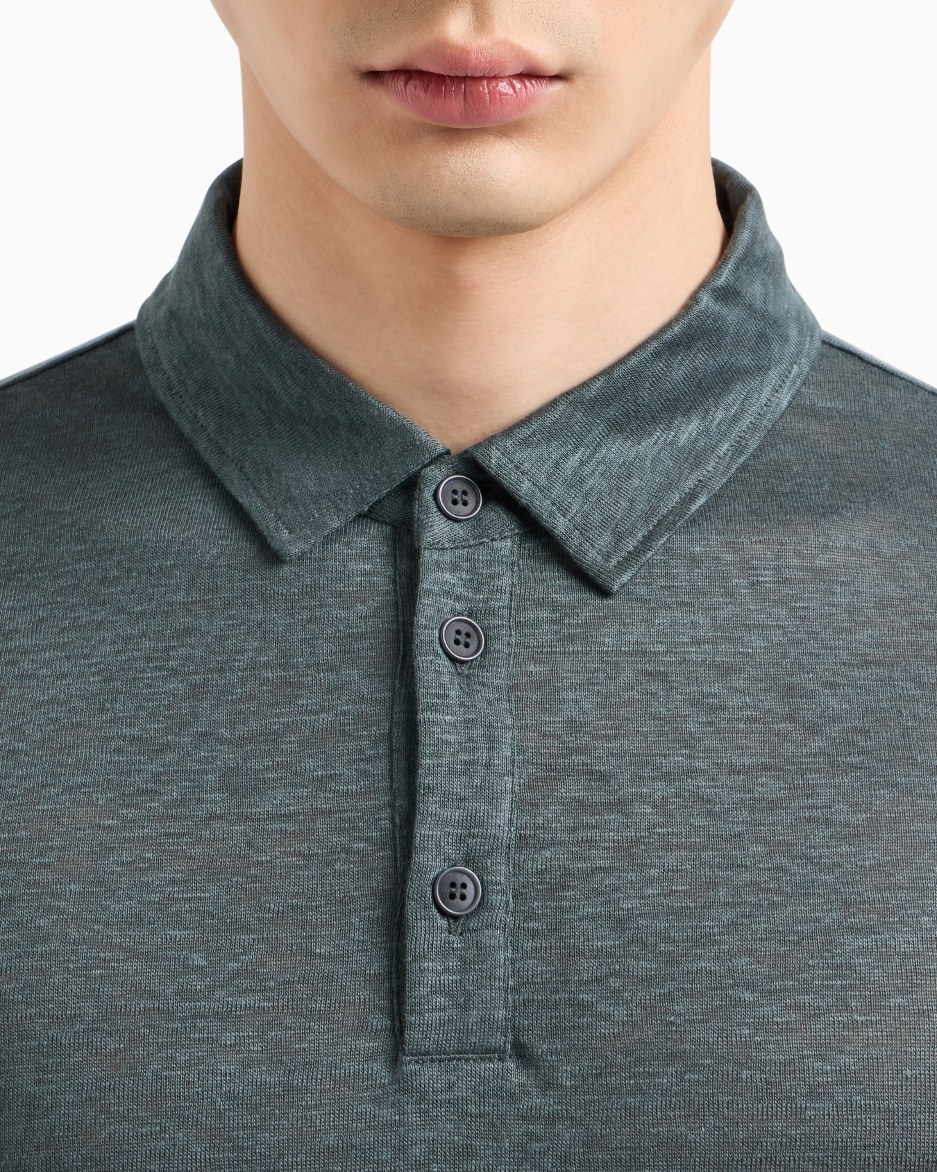 Short-sleeved polo shirt in pure linen jersey Slide 4