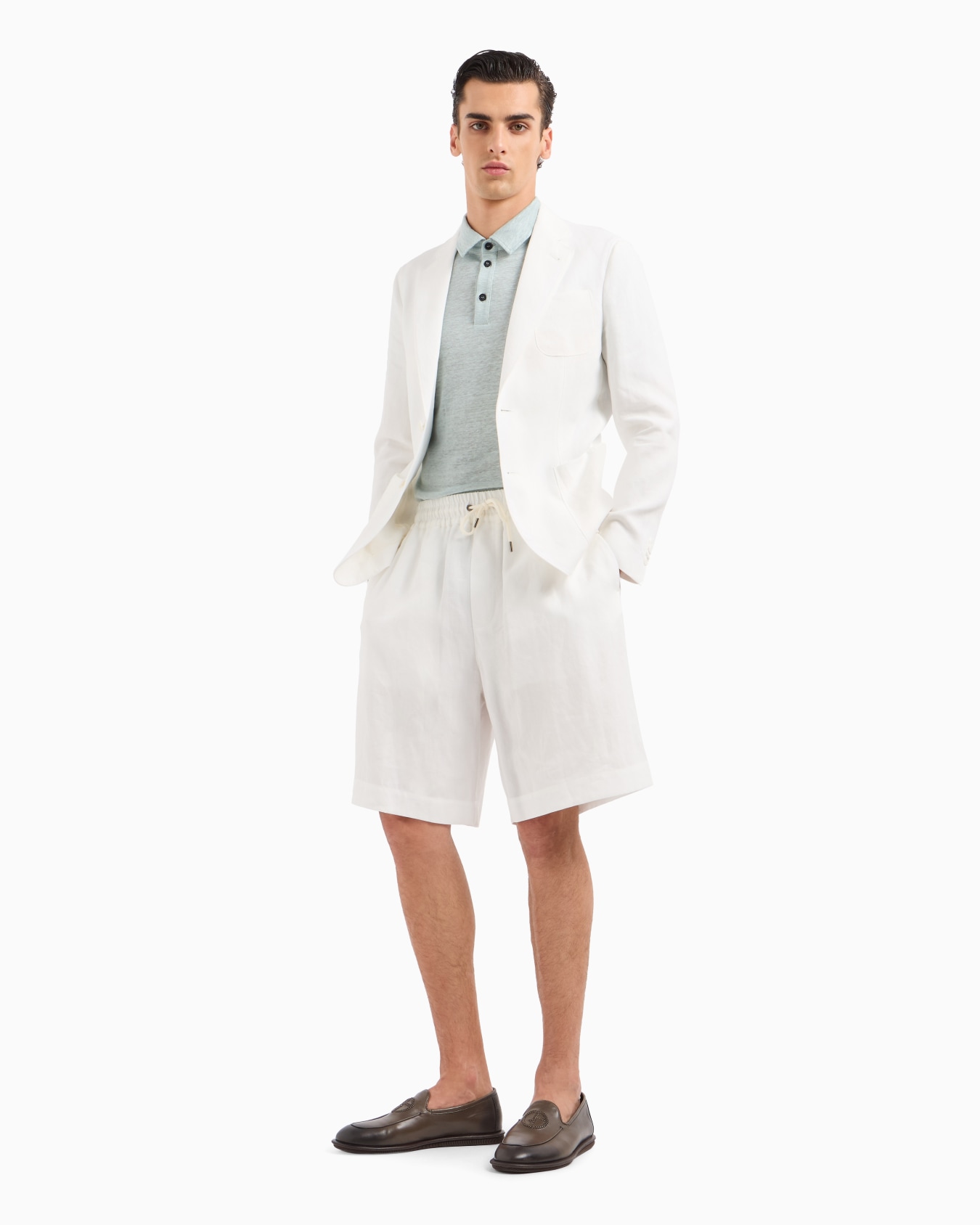 Pure linen canvas flat-front Bermuda shorts Slide 3