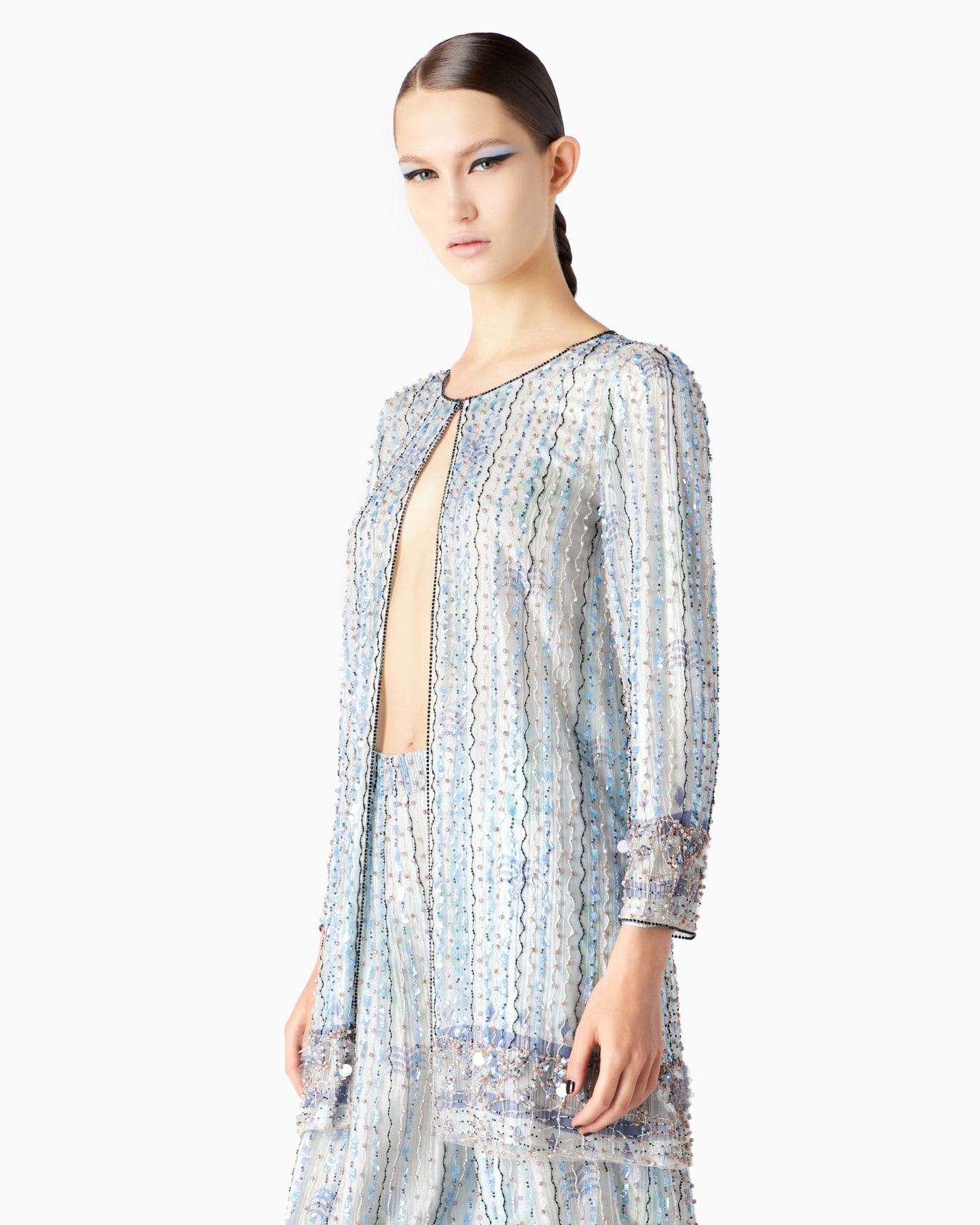 Chemise longue en tulle avec broderie Diapositive 1