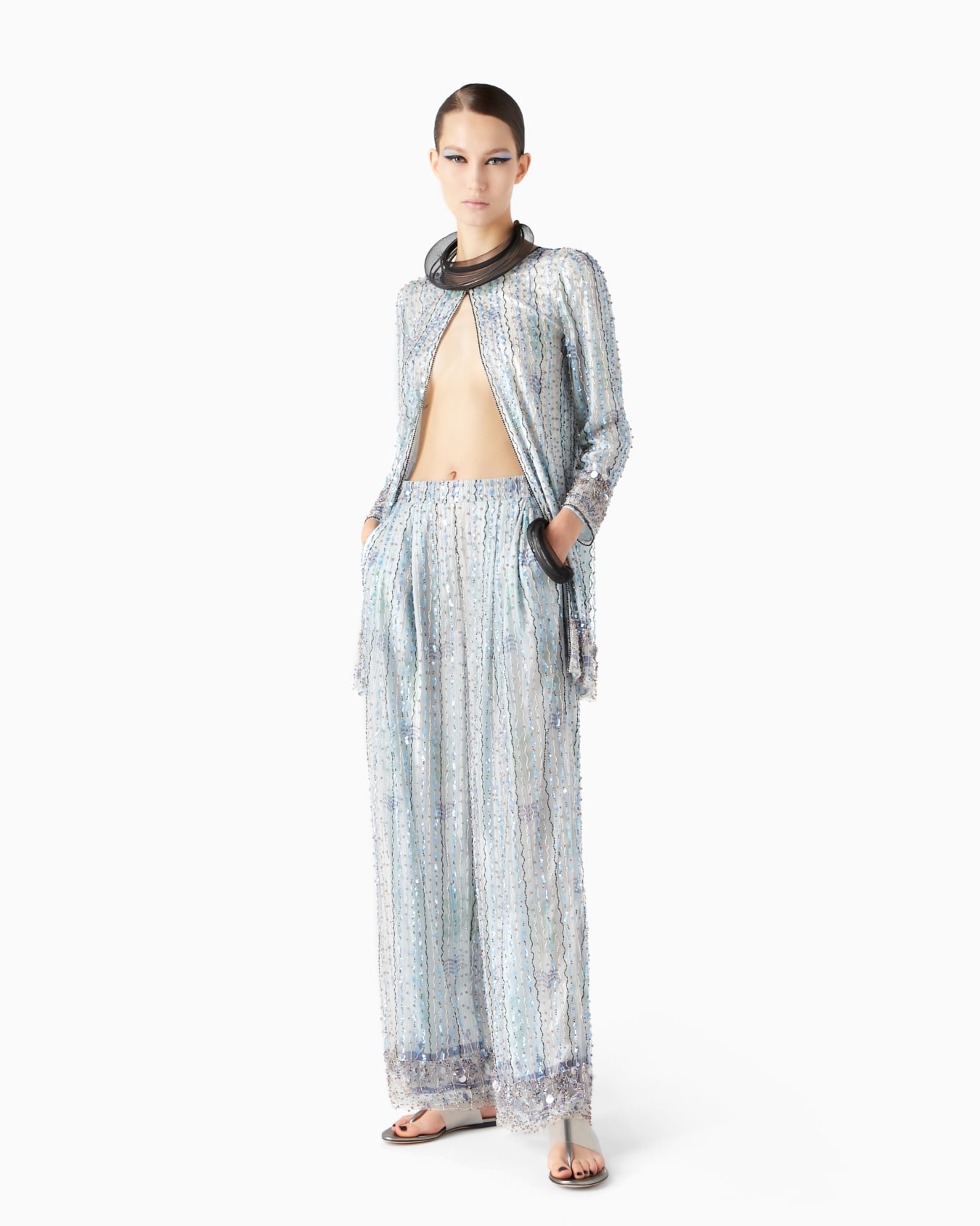 Chemise longue en tulle avec broderie Diapositive 3
