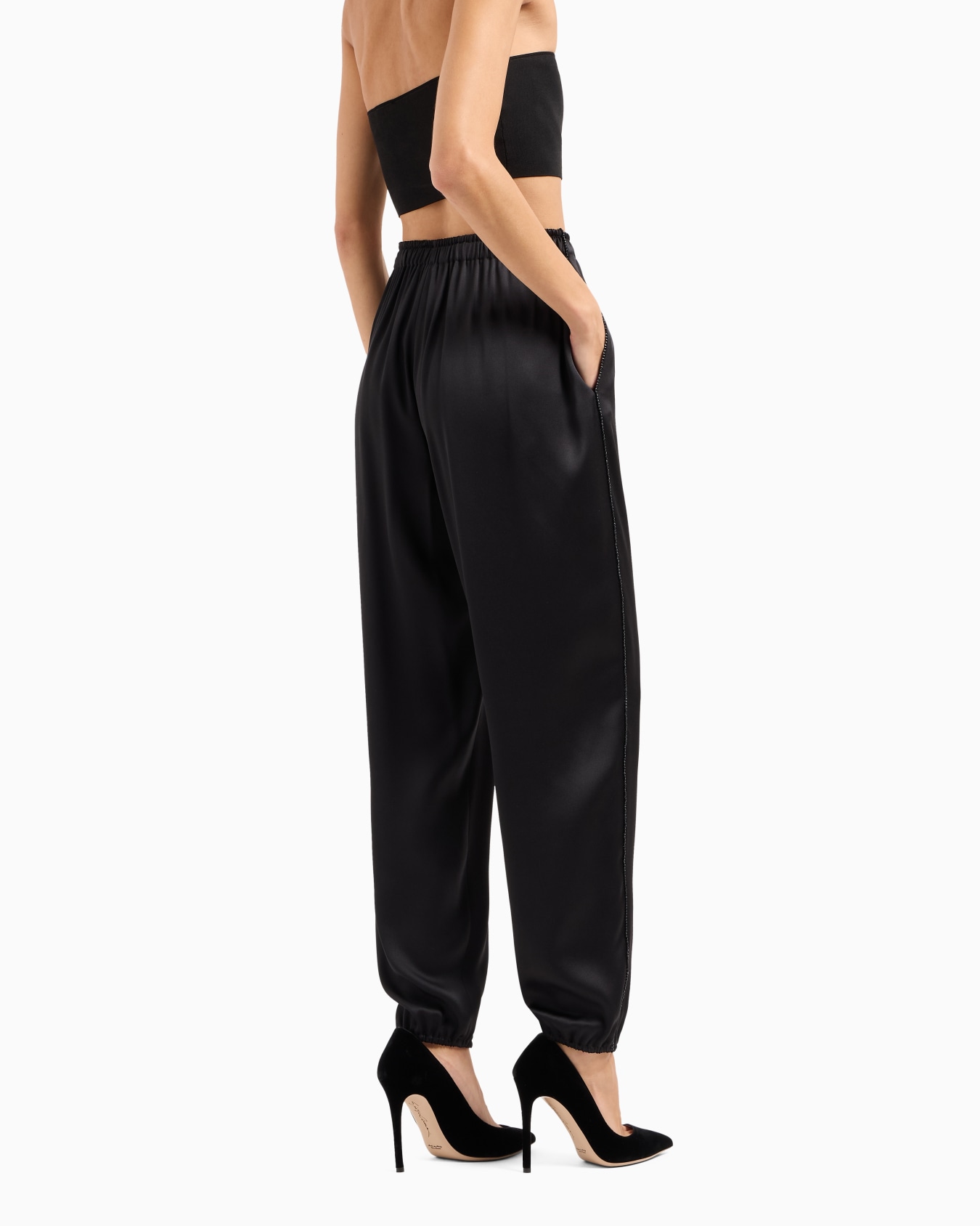 Gerade Seidenhose mit Kristallpaspeln Folie 2