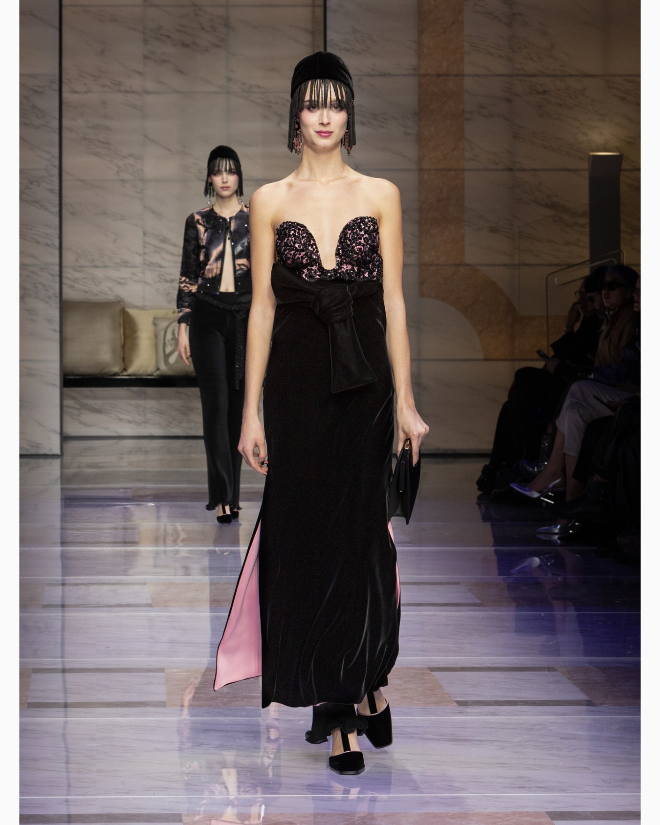 Long velvet bustier dress with embroidery Slide 7