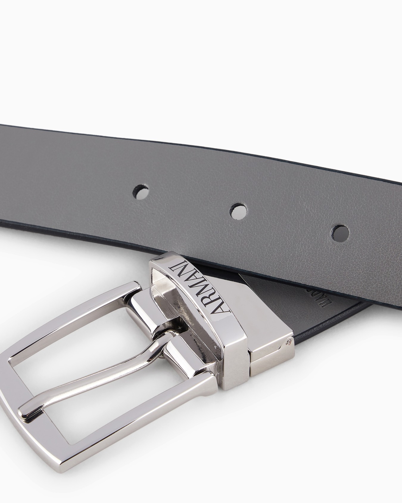 Reversible belt with logo buckle Slide 1