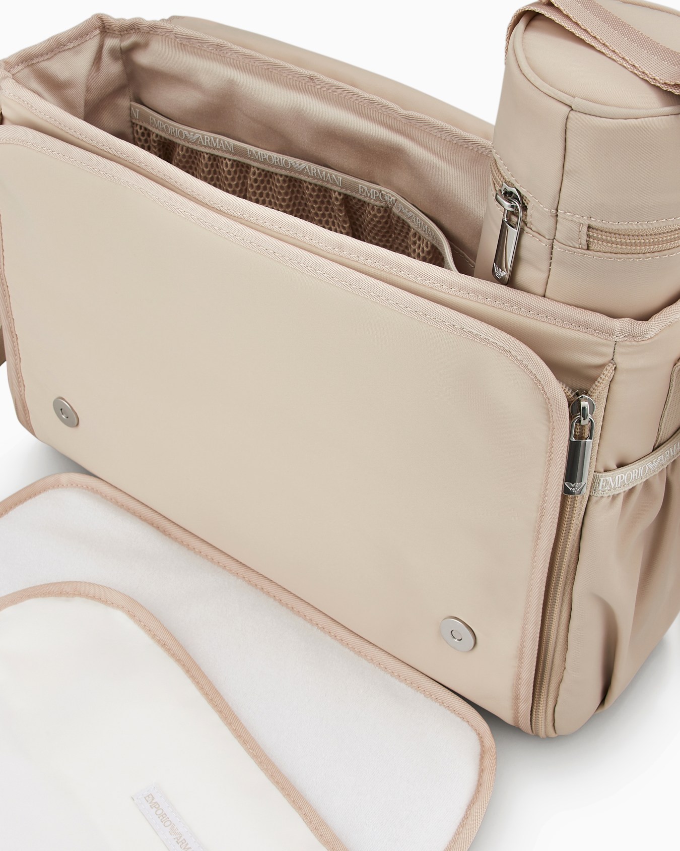 Mummy bag set with eagle plate Slide 1