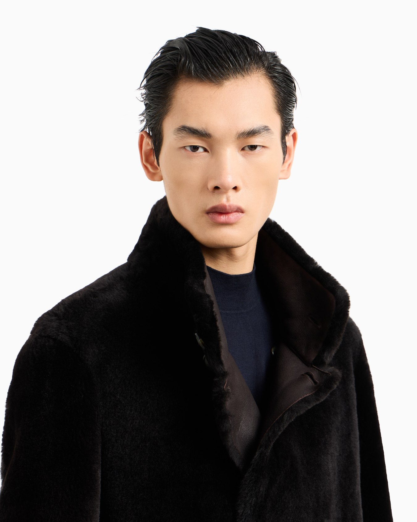 Reversible, double-breasted sheepskin pea coat Slide 5