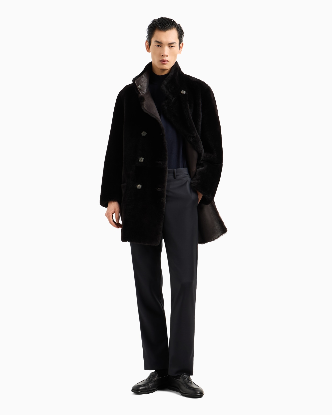 Reversible, double-breasted sheepskin pea coat Slide 3