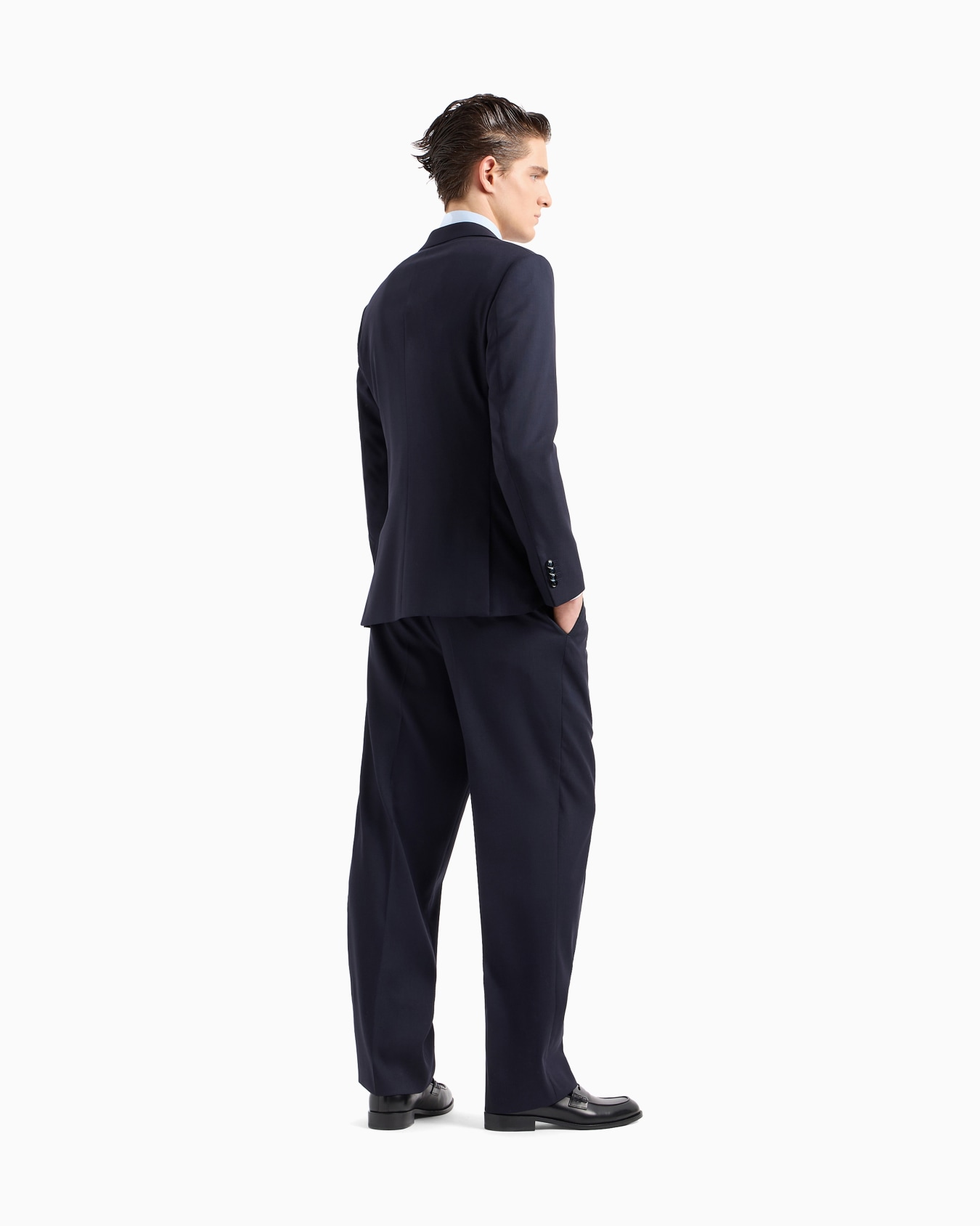 Single-breasted Soho Line suit in double stretch wool Slide 2