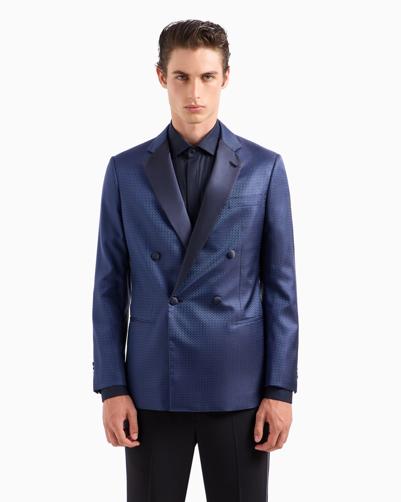 Soho line double-breasted tuxedo jacket in silk jacquard Diapositiva 3