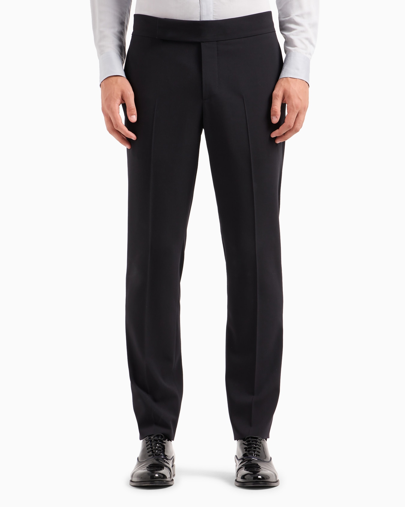 Wool crêpe flat-front trousers Diapositiva 3