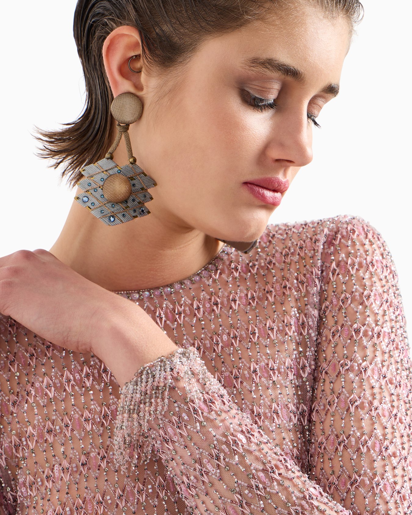 Crew-neck jumper in tulle with crystal embroidery Diapositiva 5