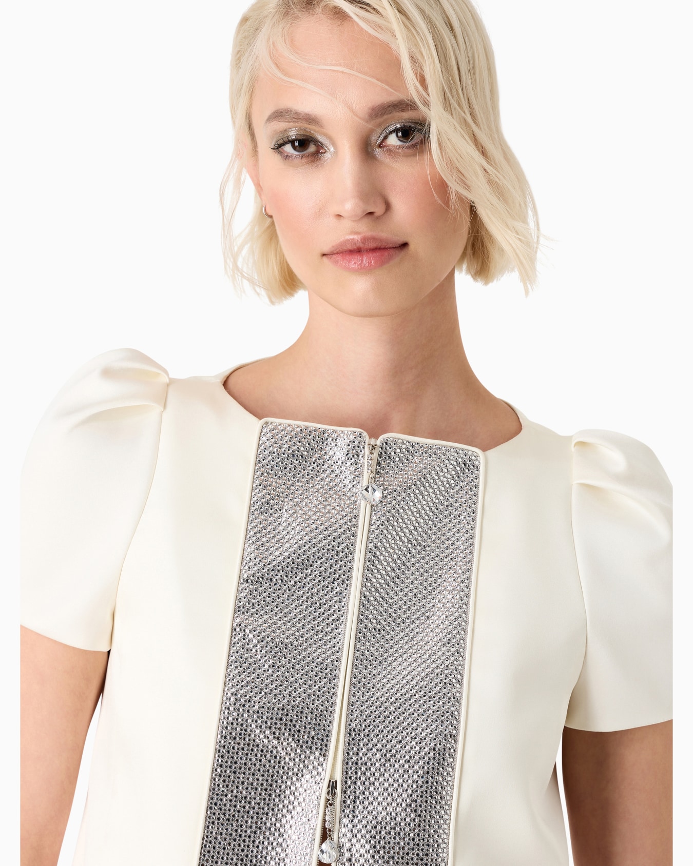 Short silk jacket with rhinestone pavé Slide 4
