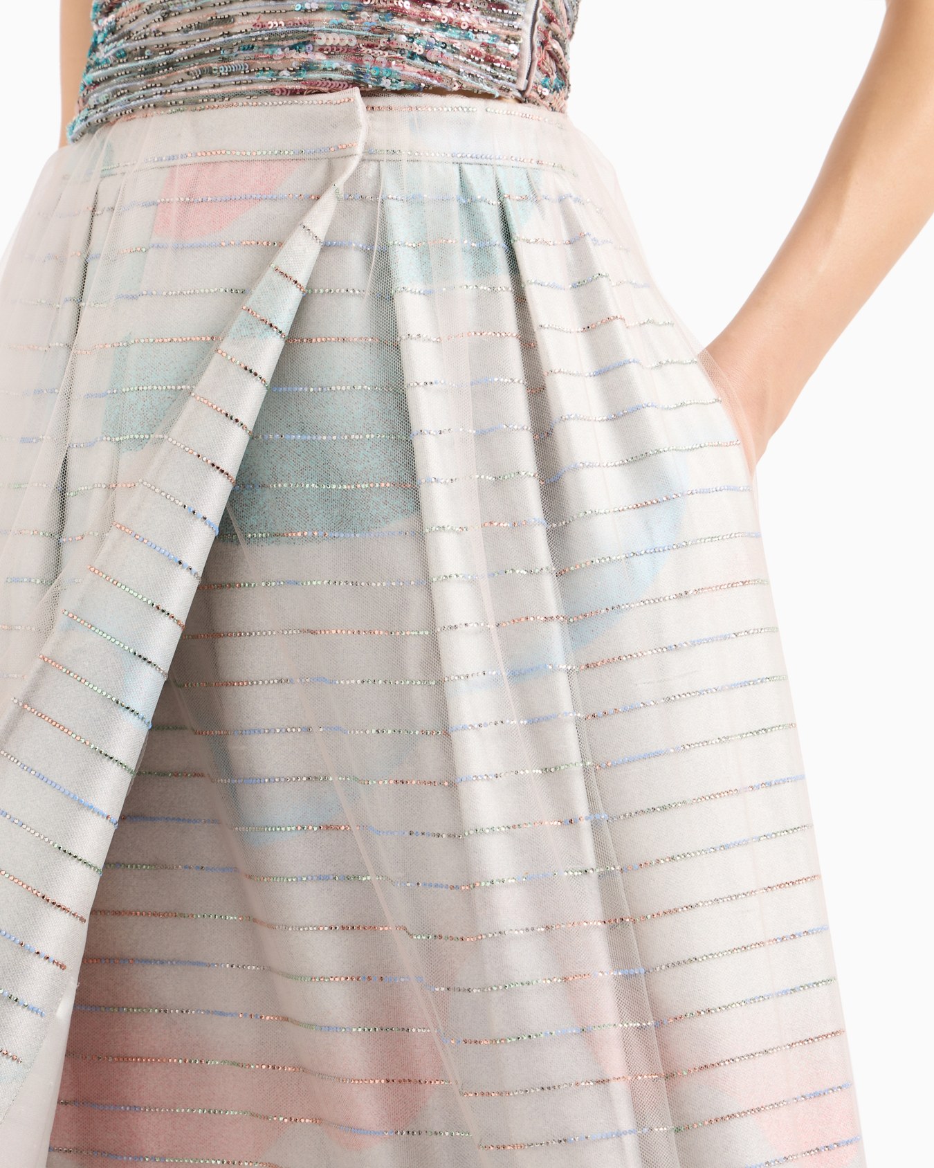 Long skirt with gradient print and rhinestones Slide 6