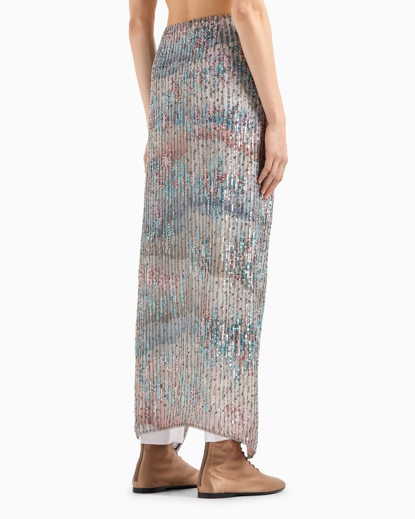 Embroidered long skirt Slide 2