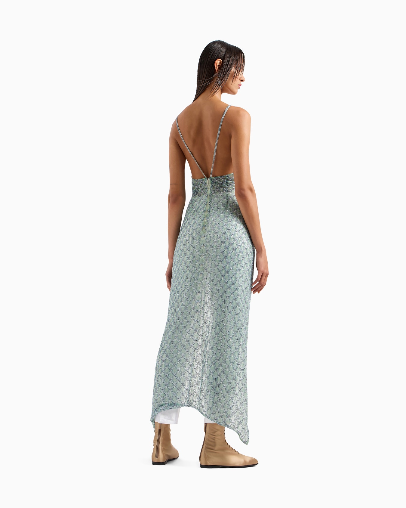 Robe longue en tulle brodé Diapositive 2