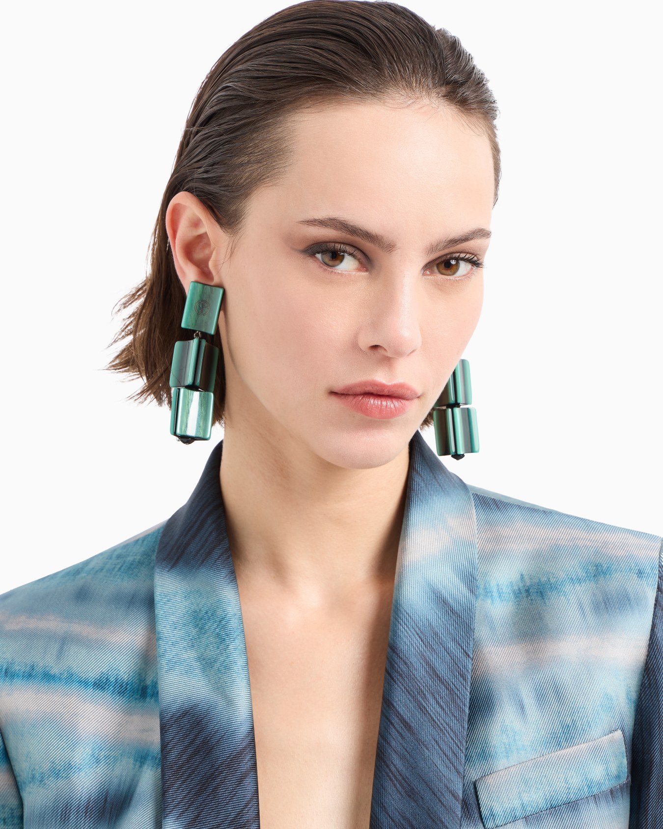 Resin clip-on pedant earrings Slide 2
