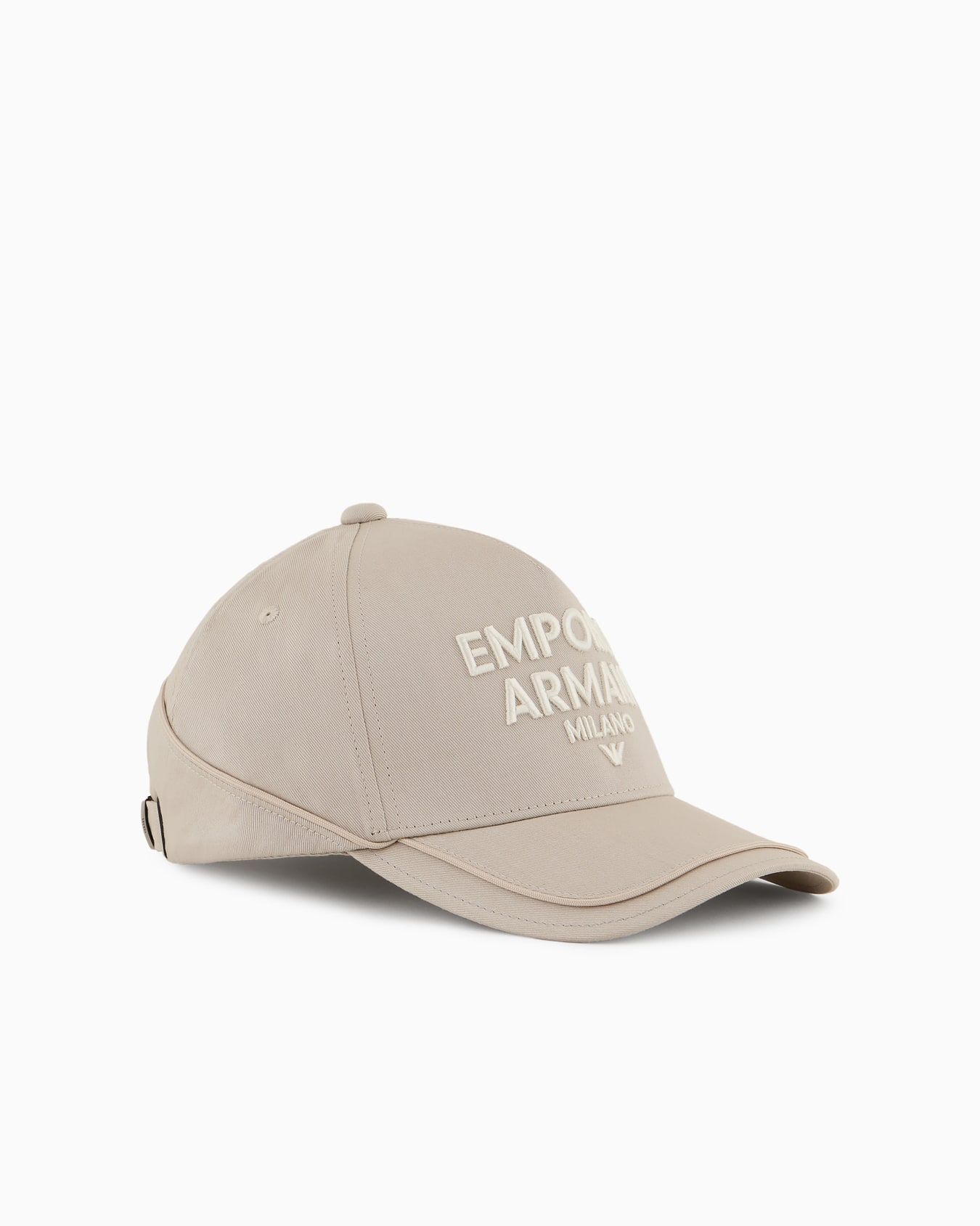 Baseball cap with piping and embossed oversized logo Slide 0