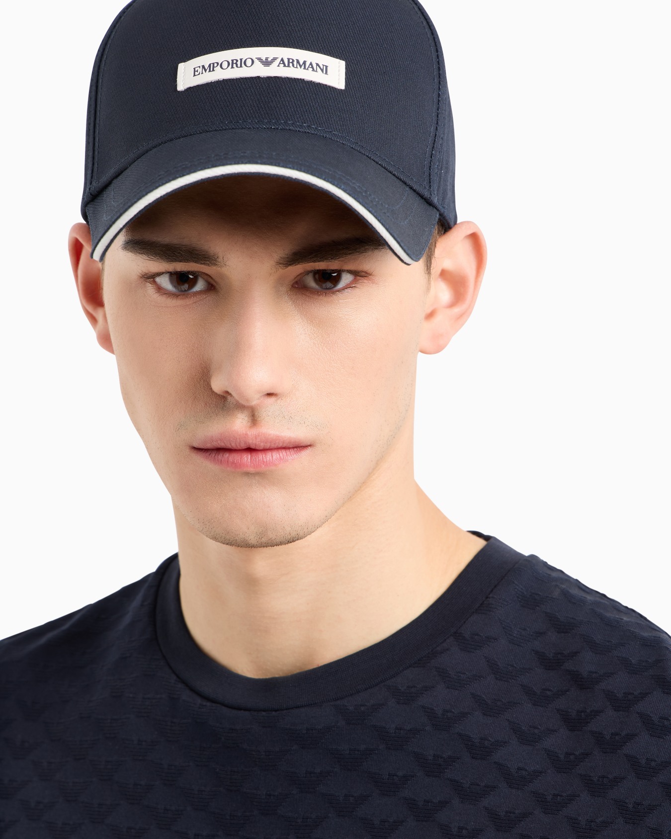 Casquette de baseball en toile avec écusson Emporio Armani Diapositive 2