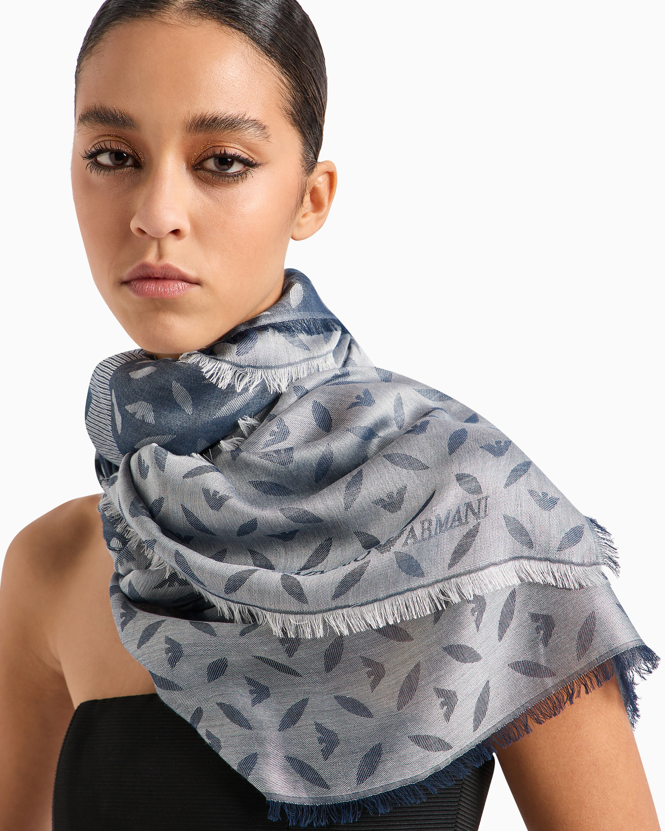 Modal blend foulard with all-over micro-pattern Slide 2