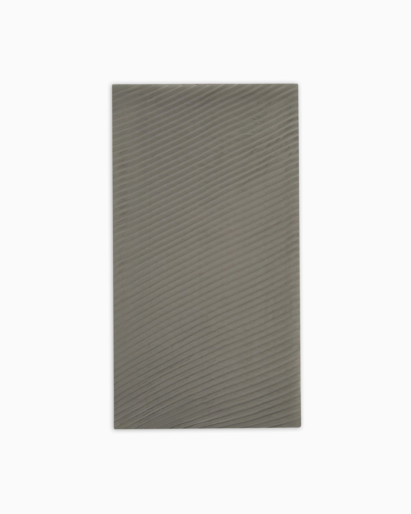 Pleated stole Slide 0