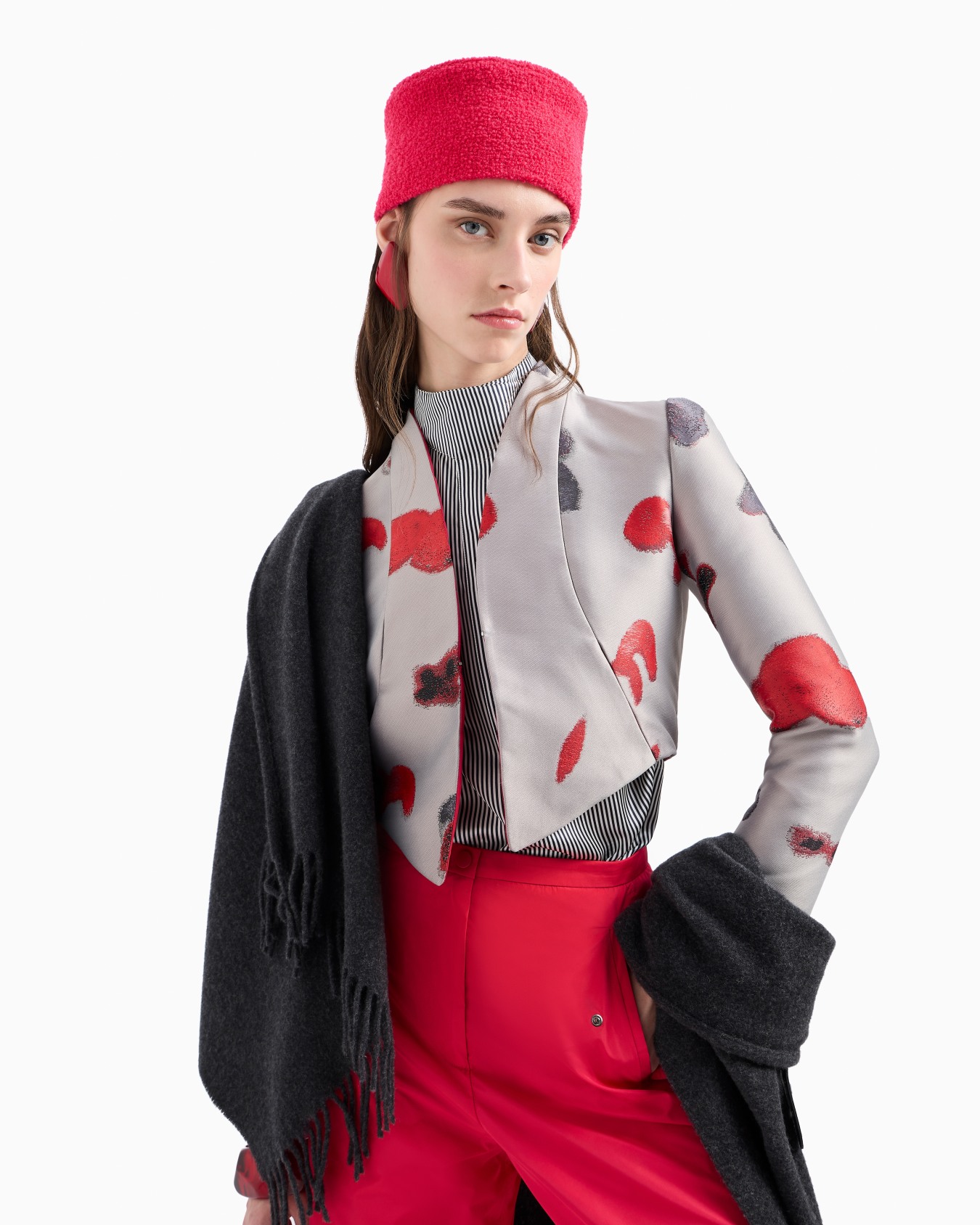 Bouclé-effect fabric beret Slide 2