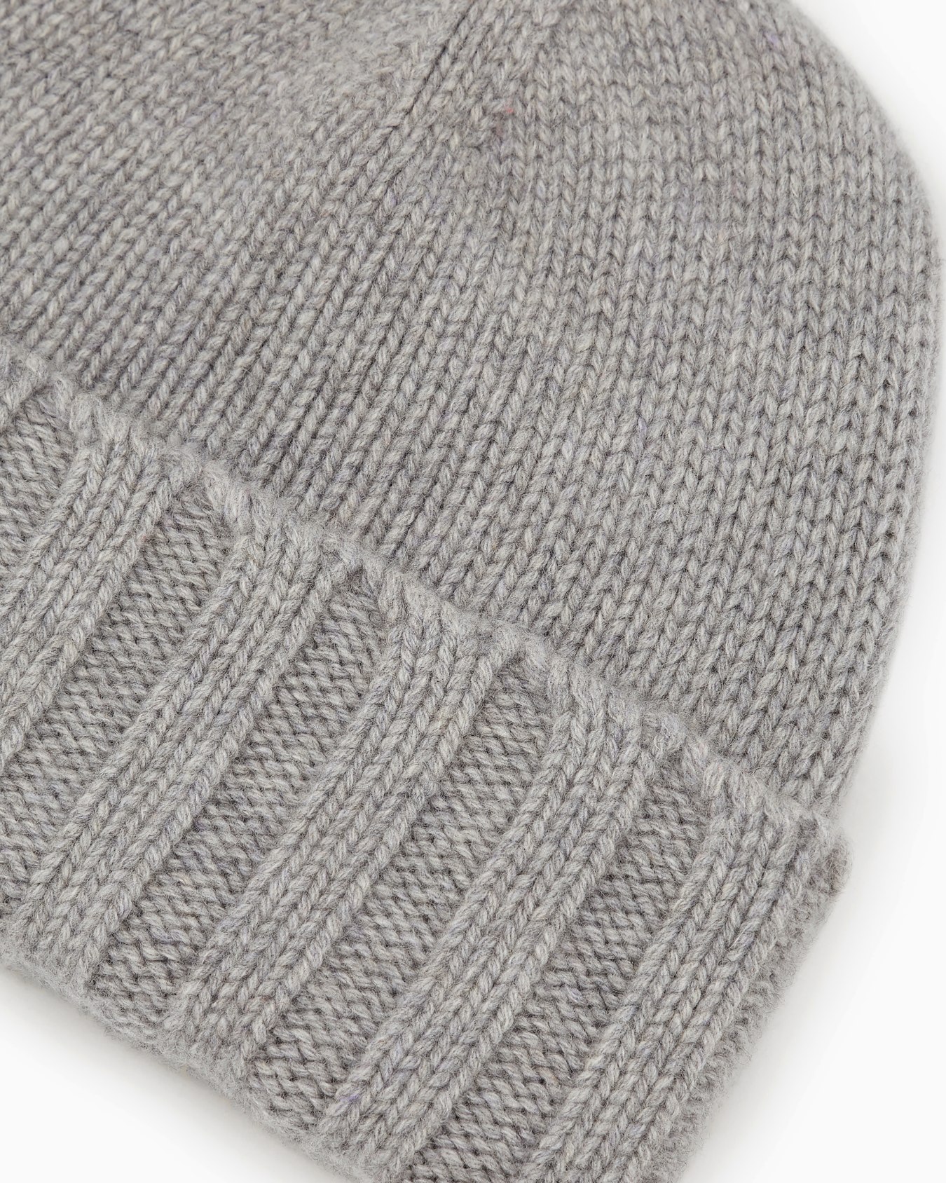 Ribbed cashmere beanie Slide 2