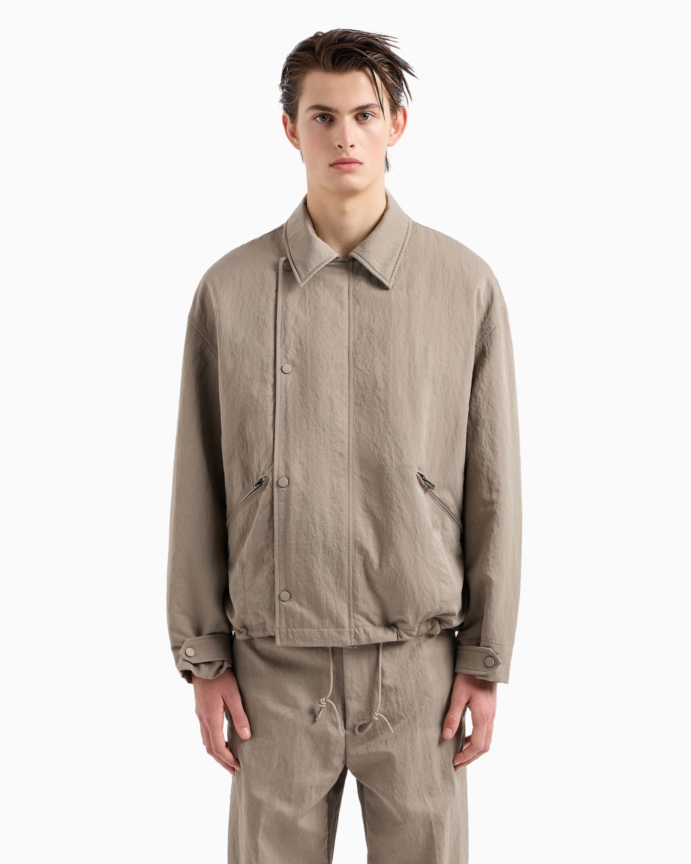 Blouson en nylon froissé avec boutons-pression décentrés Diapositive 2