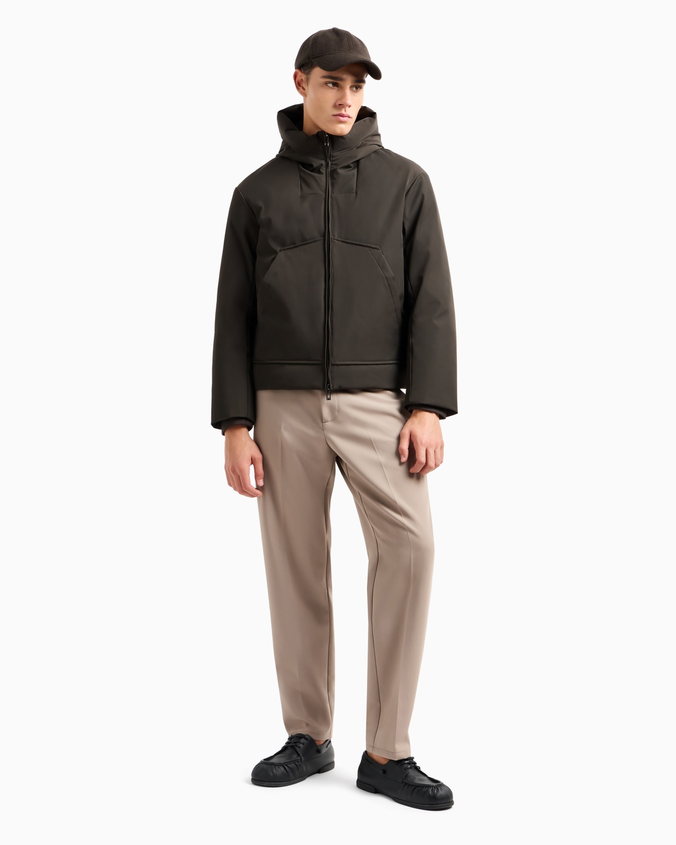 Water-repellent nylon twill hooded down jacket Slide 4