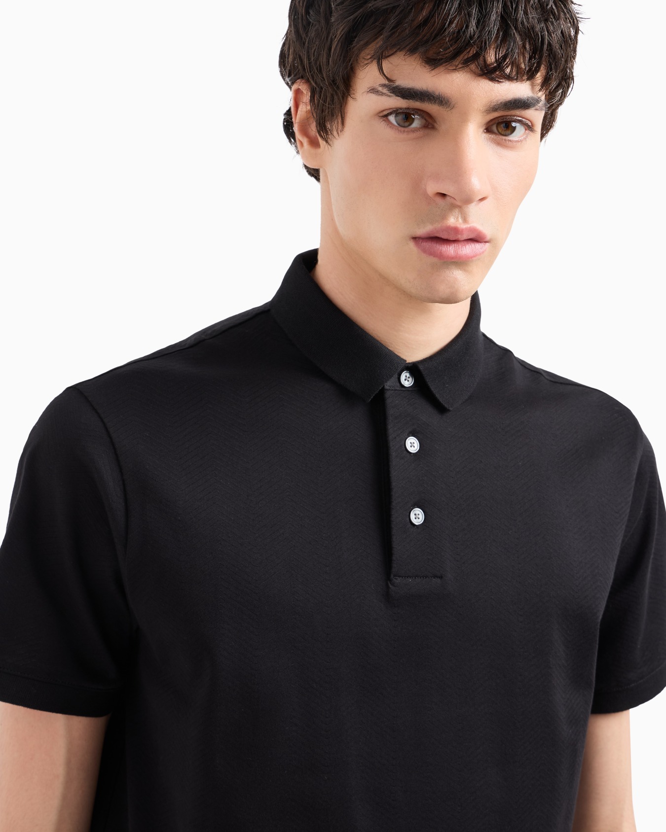3D-effect embossed jacquard jersey polo shirt Slide 5
