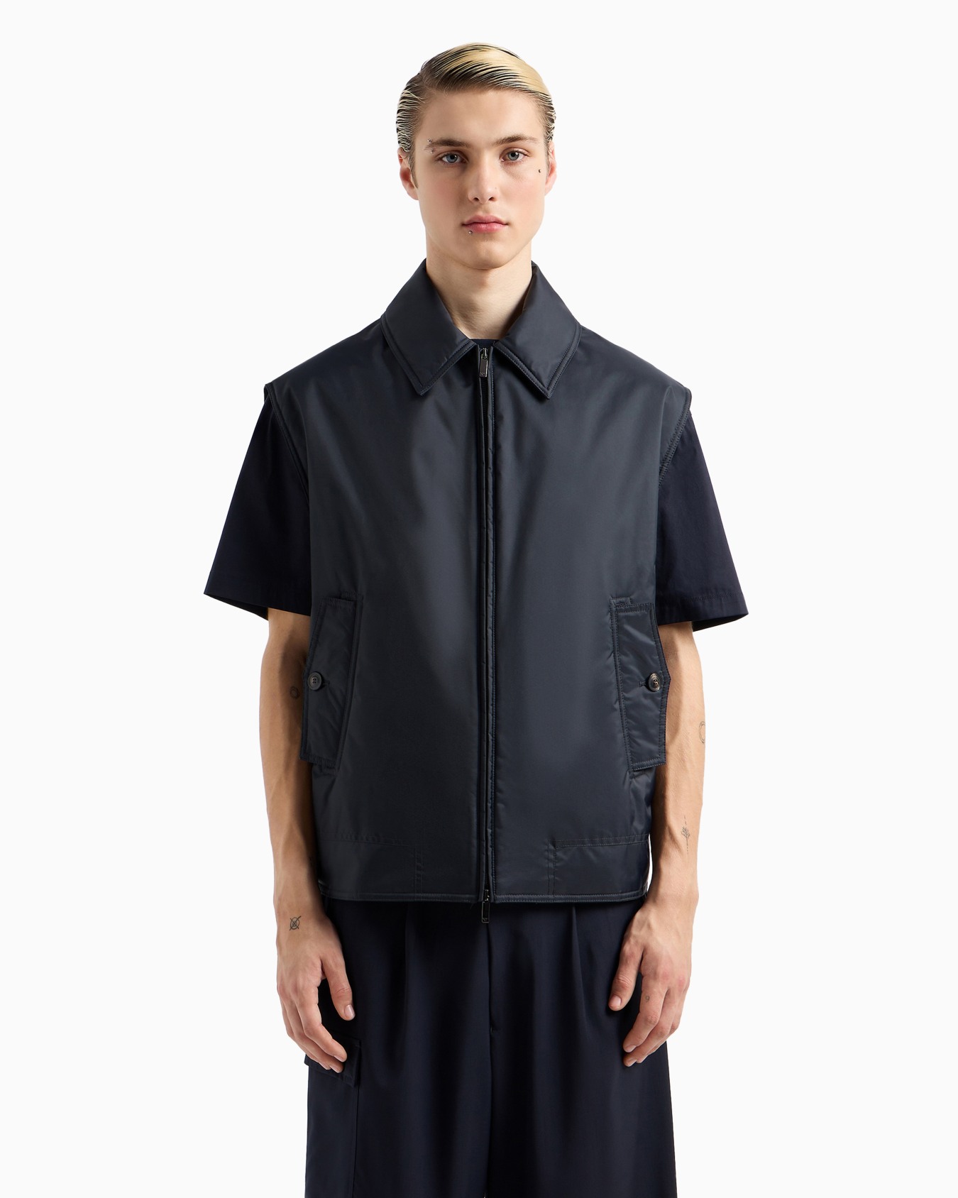 Veste sans manches avec fermeture zippée en nylon déperlant Diapositive 2