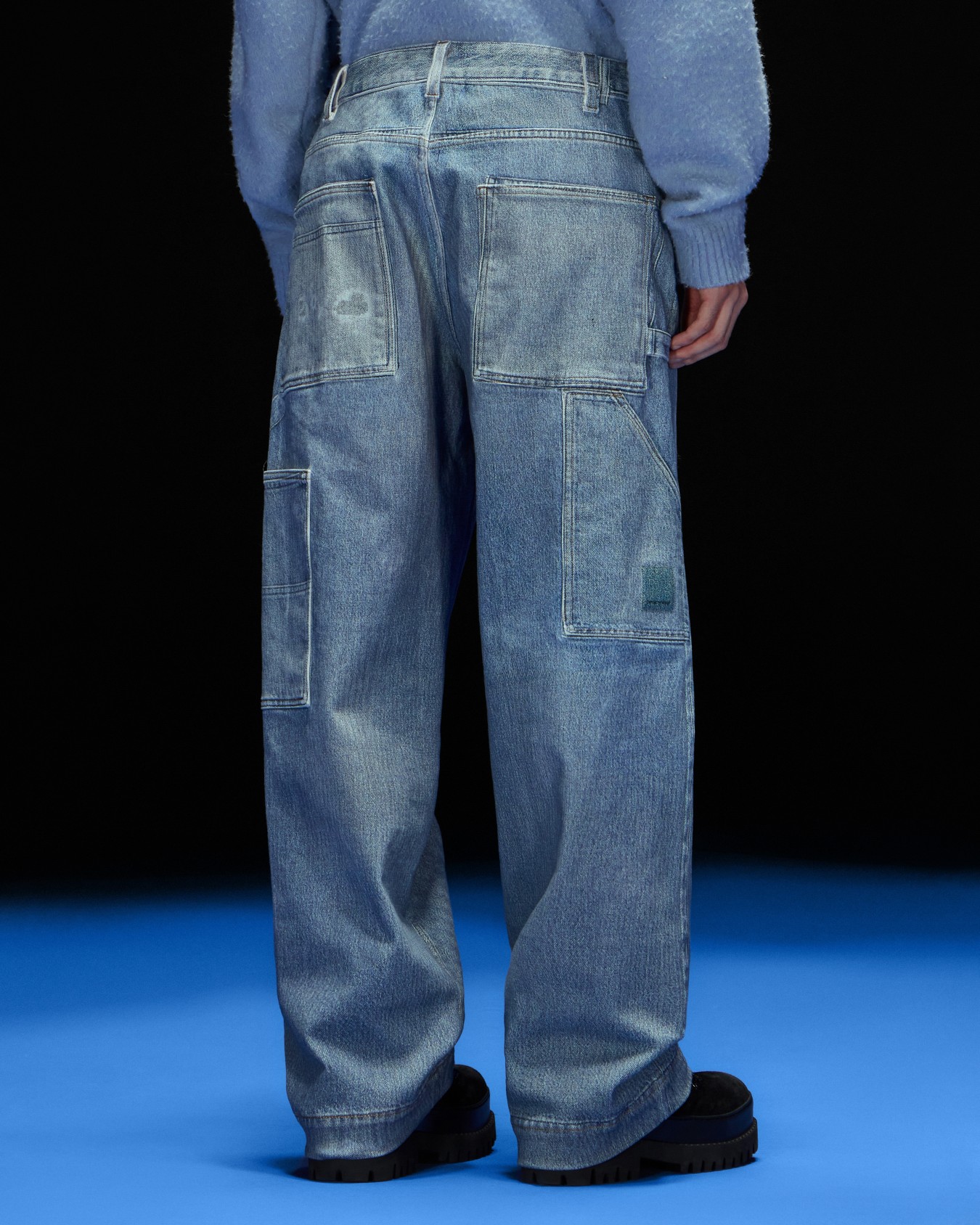 ASV Black Blue capsule collection stretch twill cotton bull jeans with trompe l'oeil print Slide 3