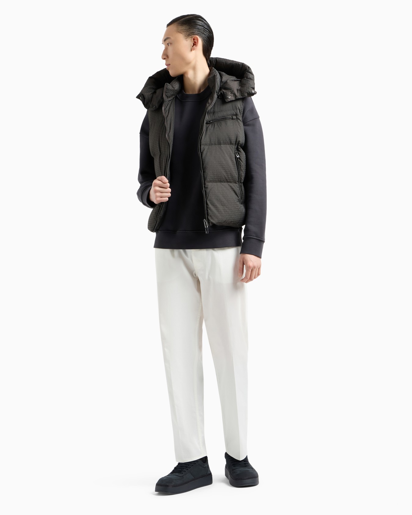 Locker sitzende J69 Five-Pocket-Hose aus leichtem Twill Folie 3