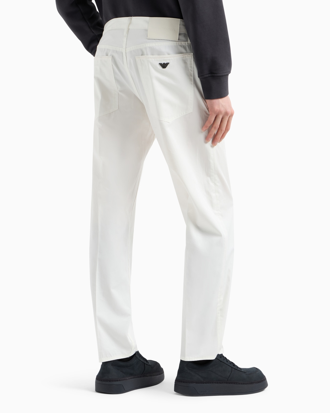 Locker sitzende J69 Five-Pocket-Hose aus leichtem Twill Folie 2