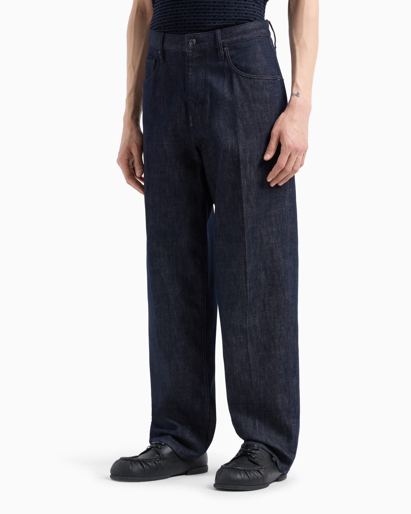 J73 Loose-fit untreated stretch denim jeans Slide 1