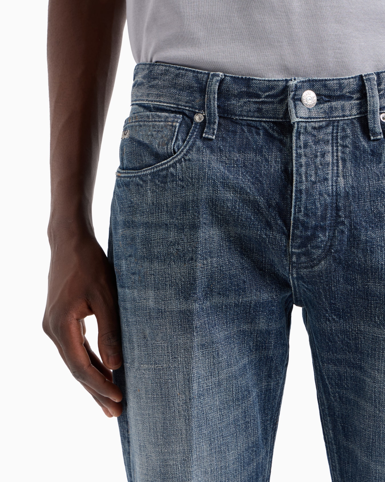 Jean coupe slim J75 en denim stretch cross lavé à la pierre avec franges Diapositive 4
