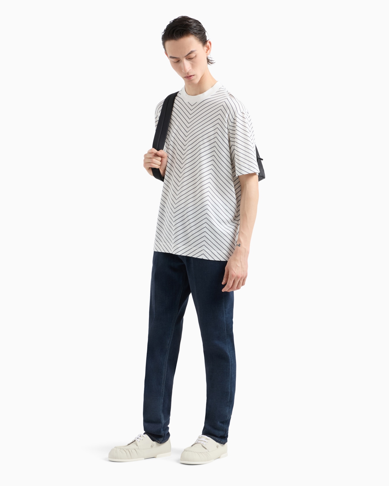J75 Slim-fit soft denim jeans with fleece lining Slide 3
