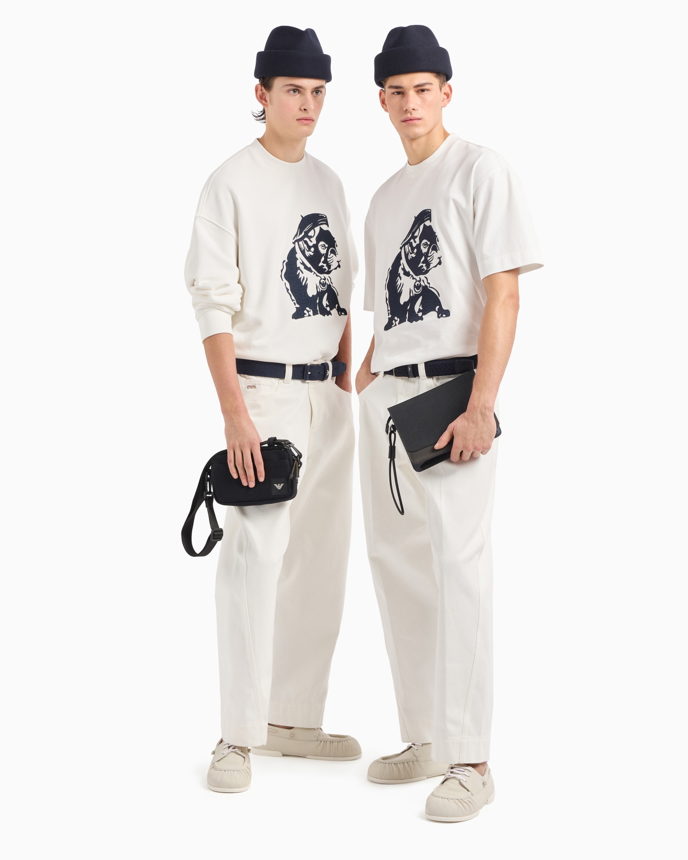 Vaqueros J89 de corte baggy de bull de denim con etiqueta con logotipo con motivo french bulldog Diapositiva 4