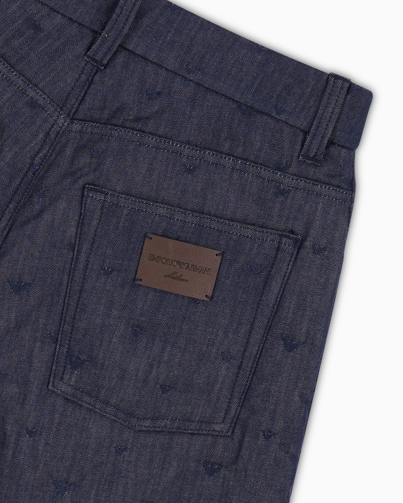 Jean en denim avec broderie micro aigle all over Diapositive 6